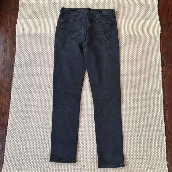 American Eagle High Rise Skinny - Picture 2 of 5